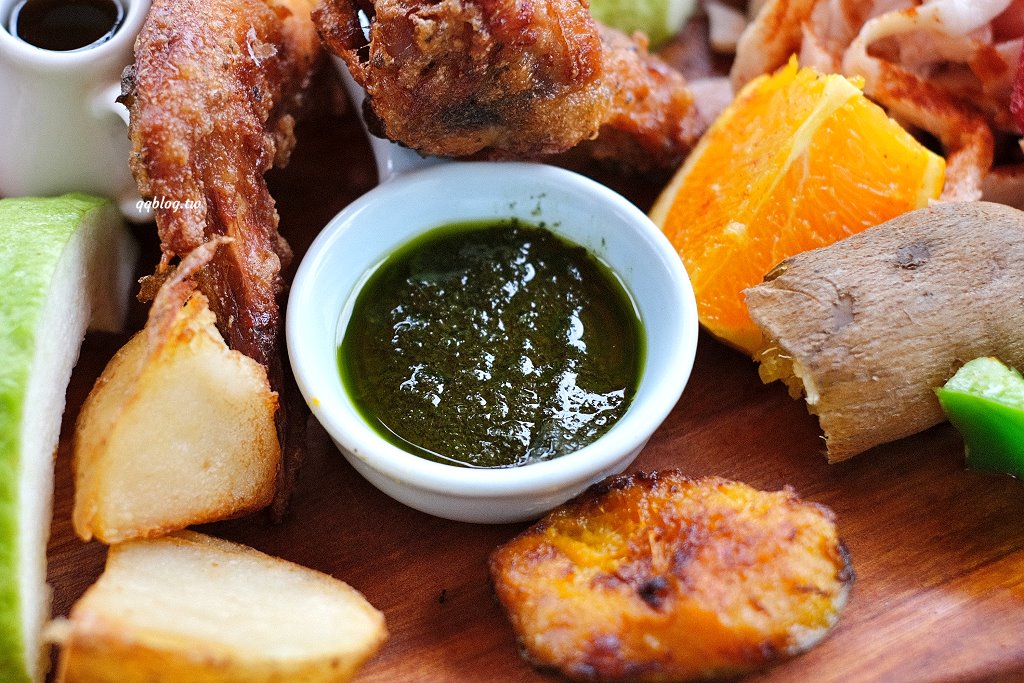 台東東河︱我在玩-玩冰箱．號稱全台最美路邊攤，食材新鮮又豐富，非常的有特色 @QQ的懶骨頭