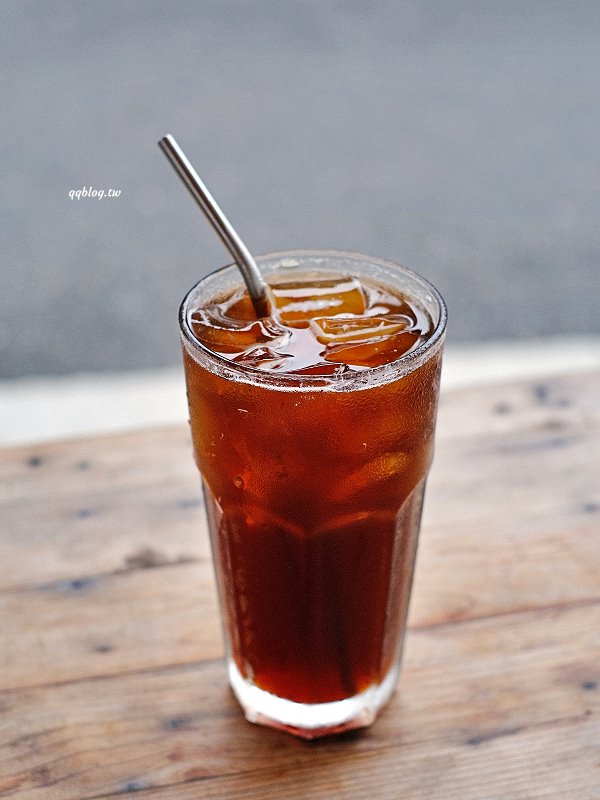 台東東河︱我在玩-玩冰箱．號稱全台最美路邊攤，食材新鮮又豐富，非常的有特色 @QQ的懶骨頭