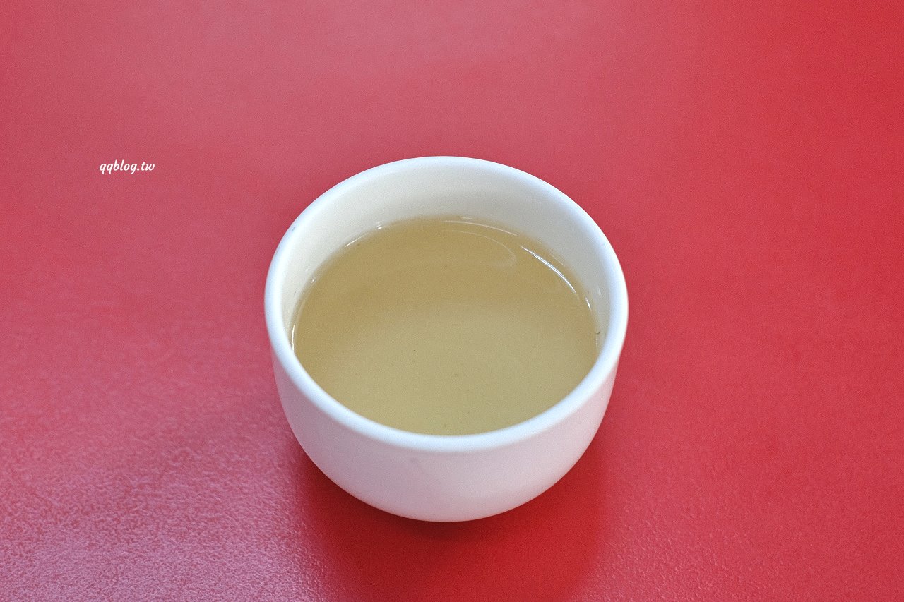 雲林斗六︱鄧記肉圓斗六總店．在地營業超過55年的肉圓、甜不辣老店，假日還有限定的川麻肉圓 @QQ的懶骨頭