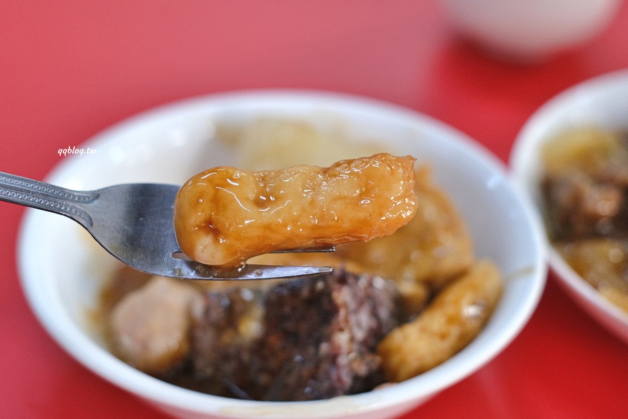 雲林斗六︱鄧記肉圓斗六總店．在地營業超過55年的肉圓、甜不辣老店，假日還有限定的川麻肉圓 @QQ的懶骨頭