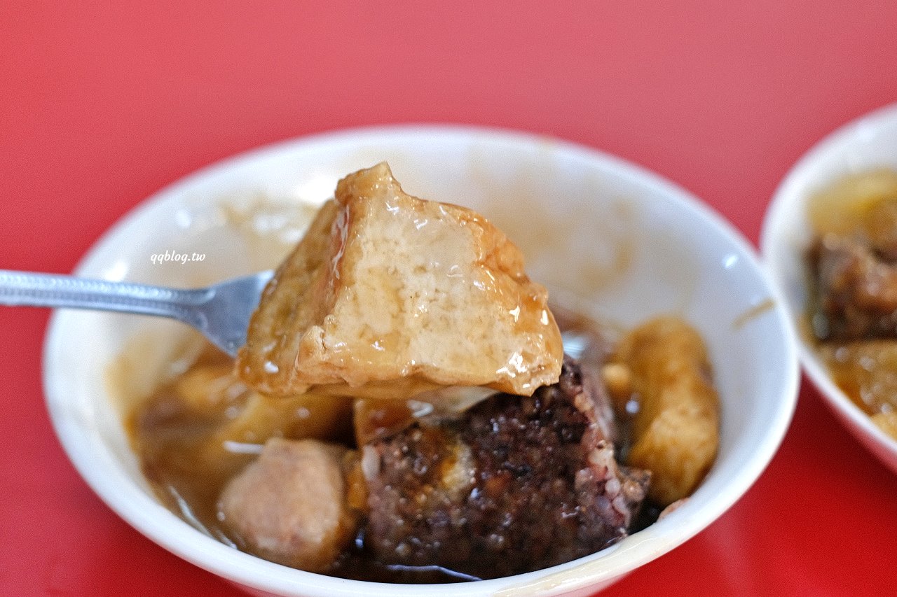 雲林斗六︱鄧記肉圓斗六總店．在地營業超過55年的肉圓、甜不辣老店，假日還有限定的川麻肉圓 @QQ的懶骨頭