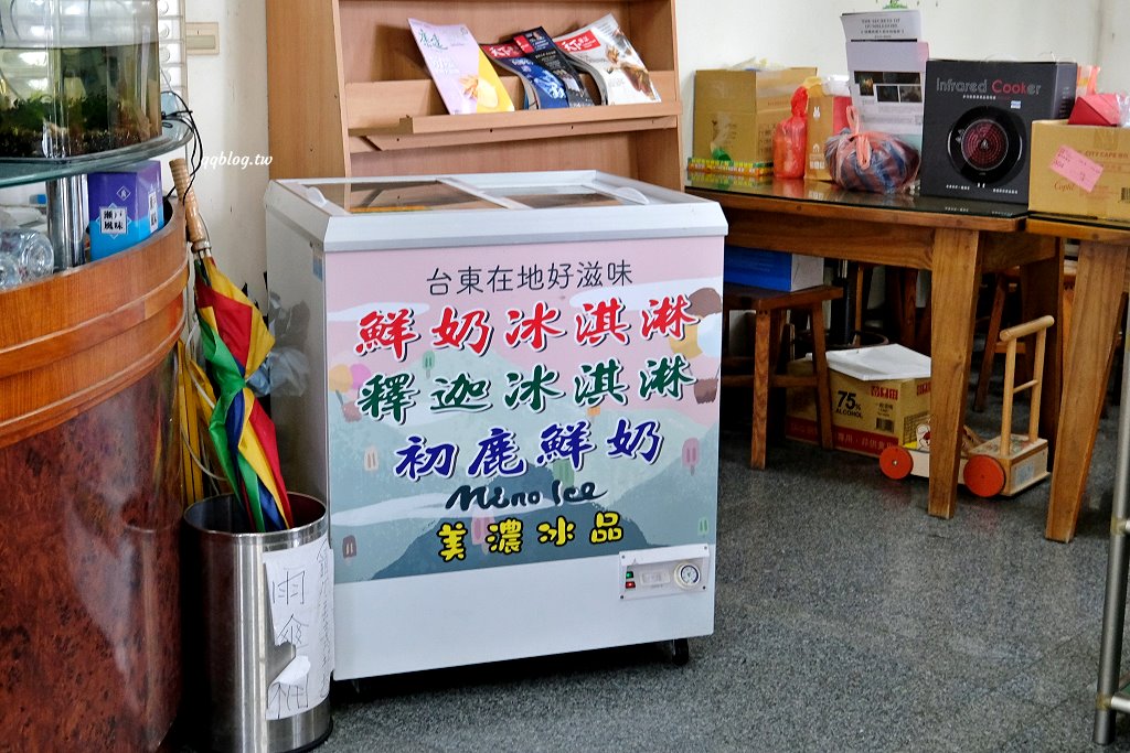 台東東河︱東河包子．走過一甲子的台11線熱門美食，經過一定要買上一顆包子來試試 @QQ的懶骨頭