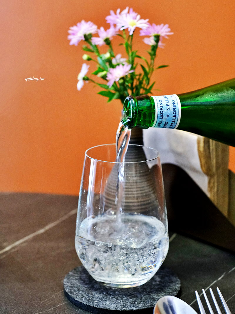 台中西區︱卉寓 HUIST RESTAURANT．義法無菜單料理，卉咖啡新品牌 @QQ的懶骨頭