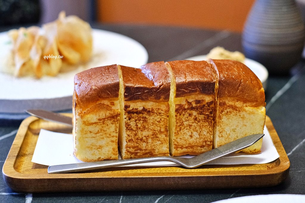 台中西區︱卉寓 HUIST RESTAURANT．義法無菜單料理，卉咖啡新品牌 @QQ的懶骨頭