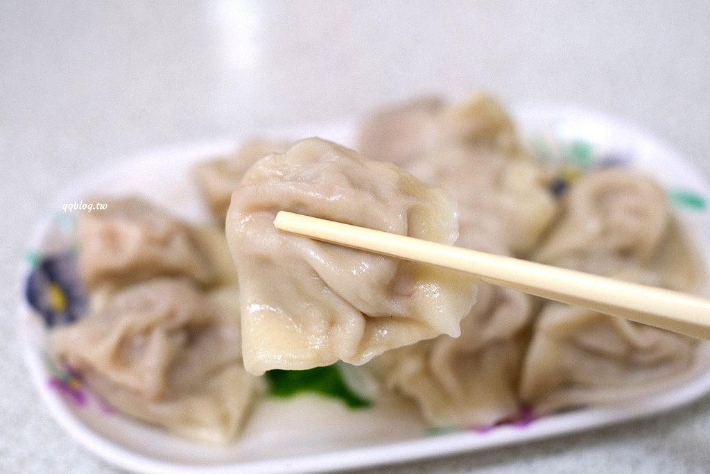 台中東勢︱黃牛肉水餃館.東勢人氣牛肉麵館,招牌麻辣牛肚、鹽酥牛雜必點 @QQ的懶骨頭 台中東勢︱黃牛肉水餃館.東勢人氣牛肉麵館,招牌麻辣牛肚、鹽酥牛雜必點 @QQ的懶骨頭
