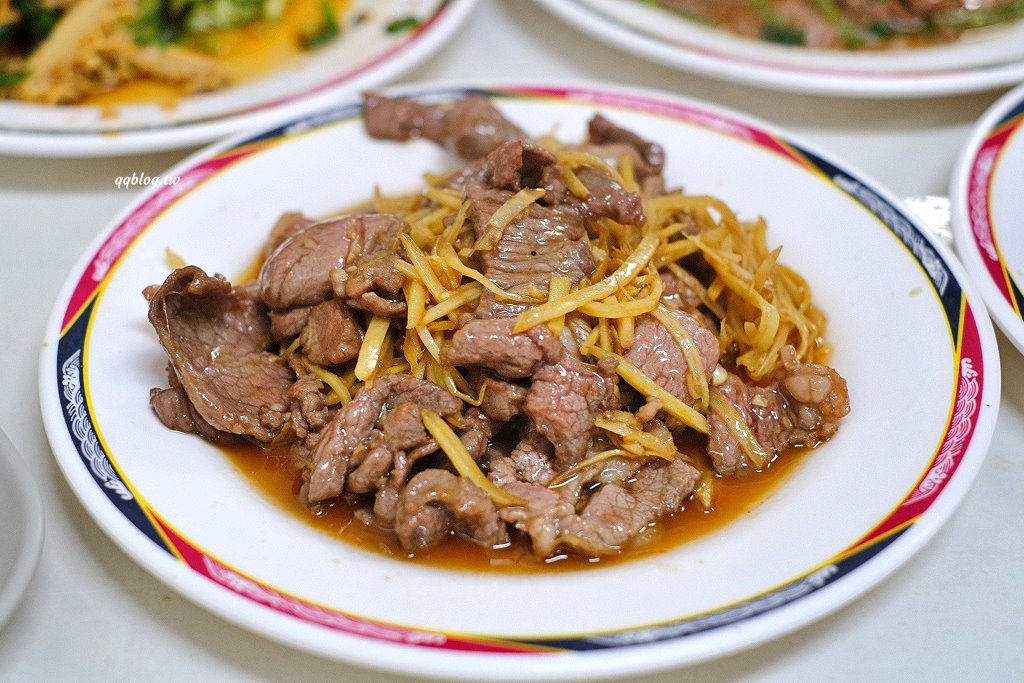 台中東勢︱黃牛肉水餃館.東勢人氣牛肉麵館,招牌麻辣牛肚、鹽酥牛雜必點 @QQ的懶骨頭 台中東勢︱黃牛肉水餃館.東勢人氣牛肉麵館,招牌麻辣牛肚、鹽酥牛雜必點 @QQ的懶骨頭