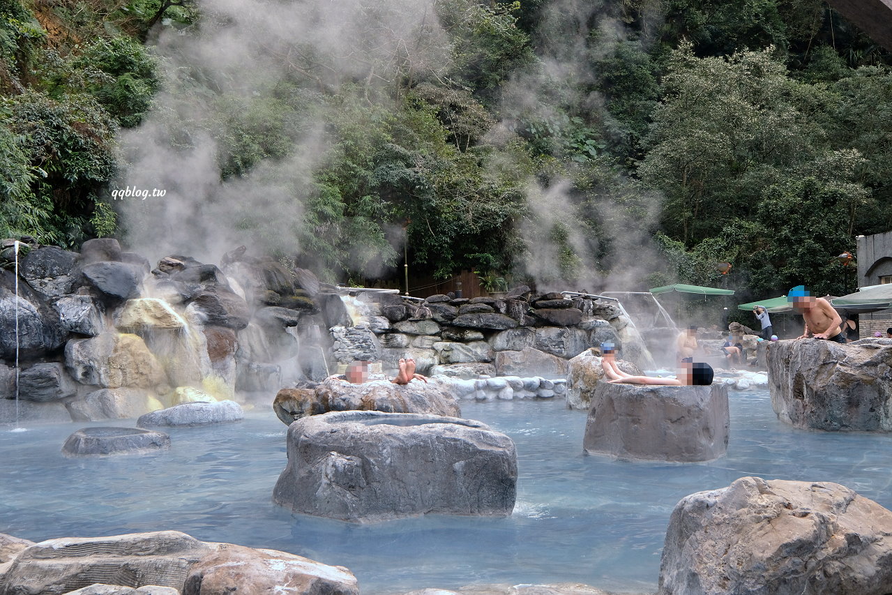 宜蘭大同︱鳩之澤溫泉．群山環繞絕美的岩石蛋溫泉，藍色泉水超夢幻 @QQ的懶骨頭