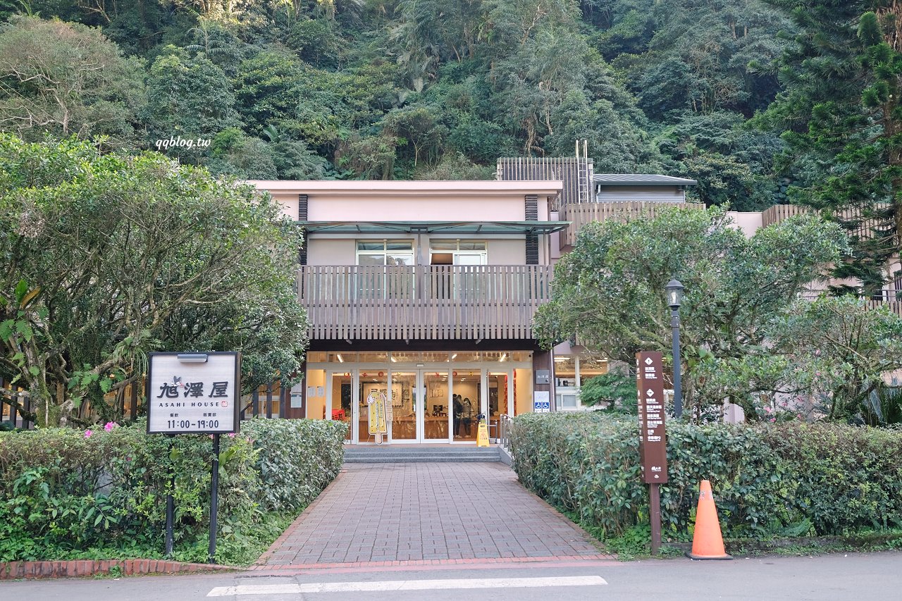 宜蘭大同︱鳩之澤溫泉．群山環繞絕美的岩石蛋溫泉，藍色泉水超夢幻 @QQ的懶骨頭