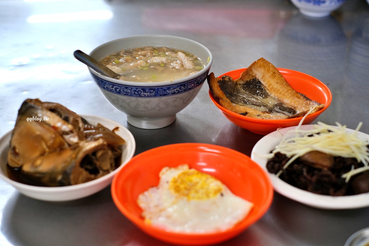 台南安平︱王氏魚皮．安平超人氣早午餐，一份鹹粥一份虱目魚就是美好的一天，2022台南米其林指南-必比登推介 @QQ的懶骨頭
