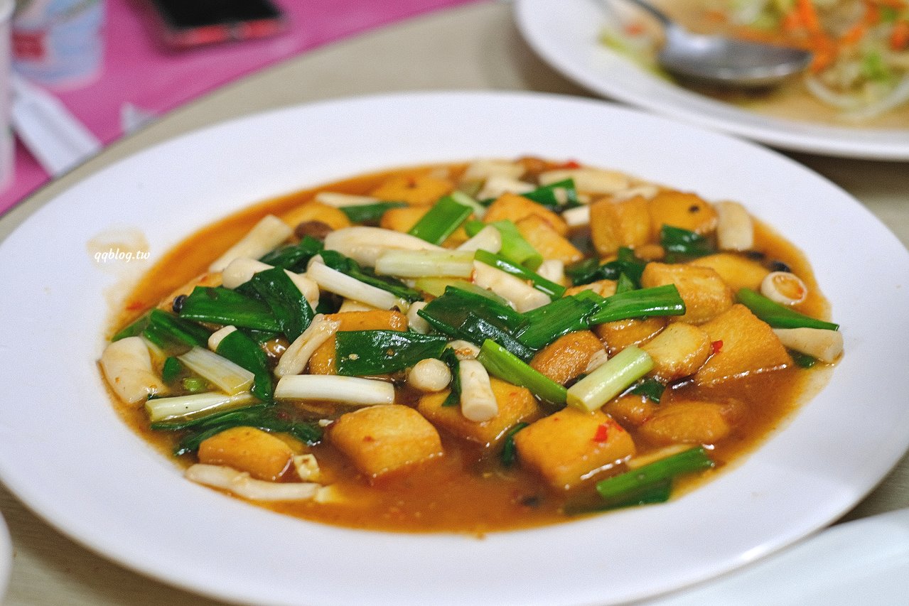 宜蘭三星︱欣欣食堂．傳統台菜料理餐廳，意外發現的美味料理，蚵麵線必點 @QQ的懶骨頭