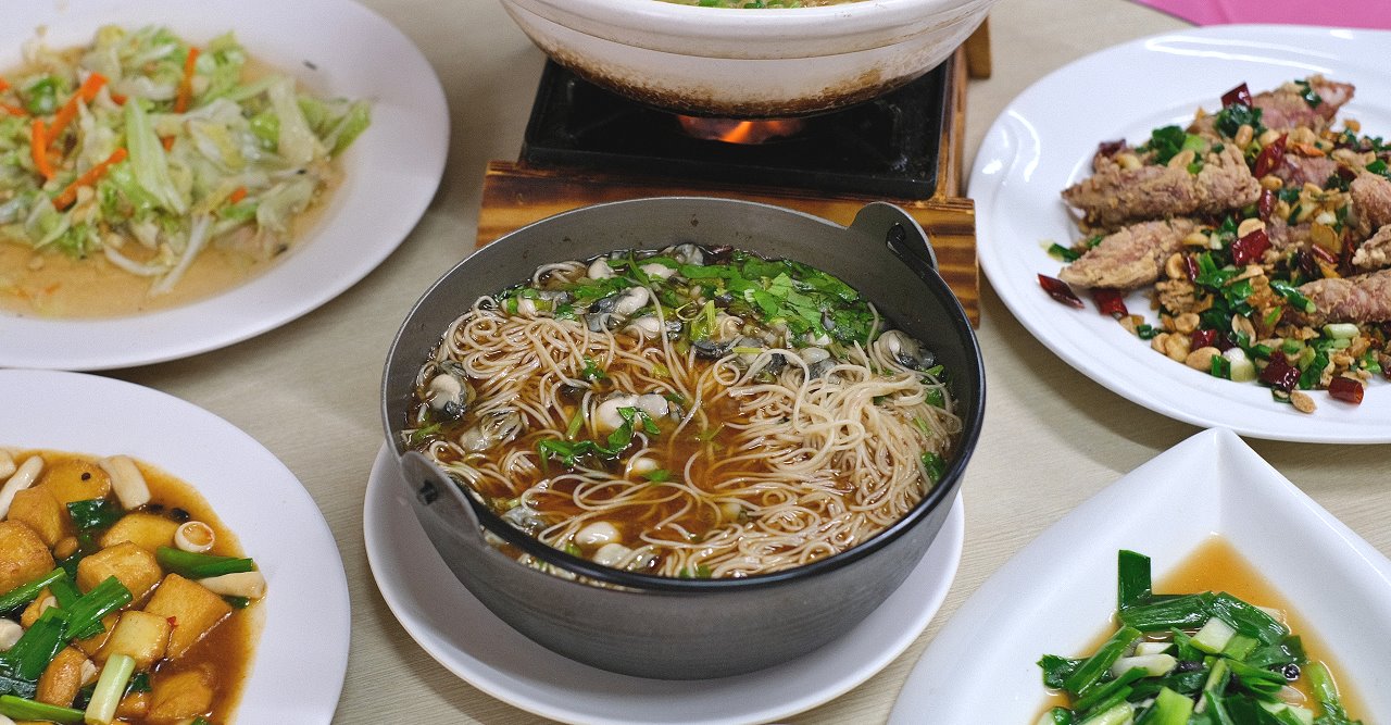 宜蘭三星︱欣欣食堂．傳統台菜料理餐廳，意外發現的美味料理，蚵麵線必點 @QQ的懶骨頭