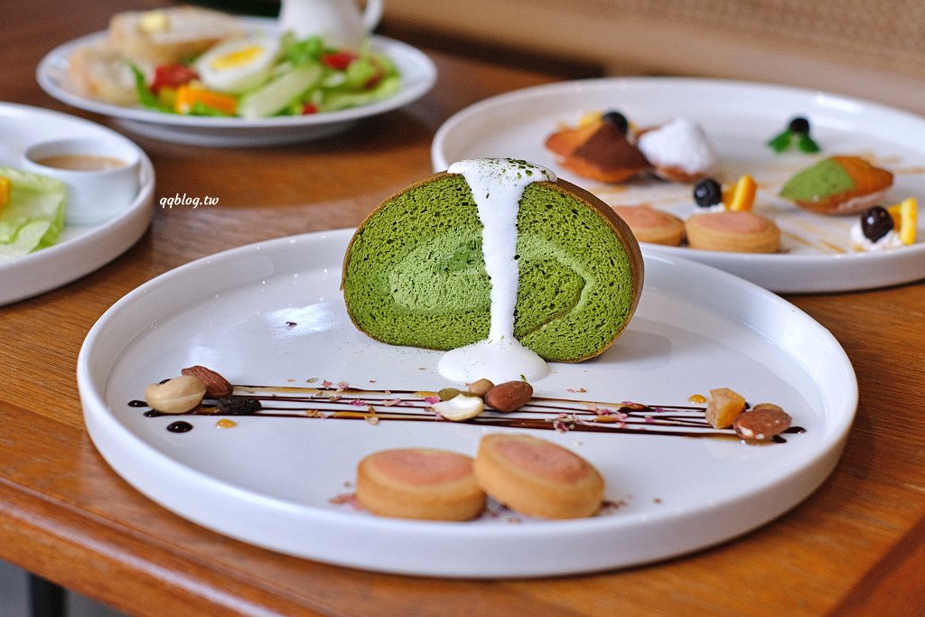 台中西區︱氤氳香氛咖啡 YinYun Cafe．結合香氛與咖啡的複合式餐廳，浪漫的粉紅色建築很吸睛(已歇業) @QQ的懶骨頭