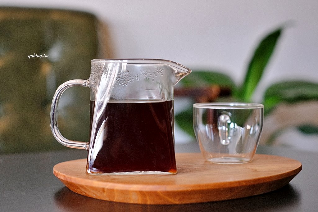 台中北區︱珘墨咖啡 weekend coffee．溫馨舒適的文青小店，手作甜點很有水準 @QQ的懶骨頭