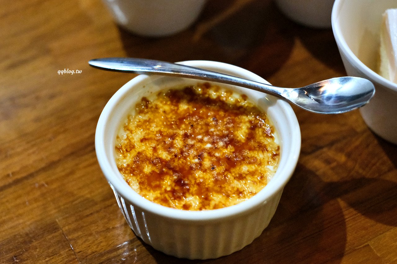 宜蘭五結︱來來牛排館．東台灣超人氣牛排館，火焰牛排很吸睛，飲料喝到飽、麵加量還不加價 @QQ的懶骨頭