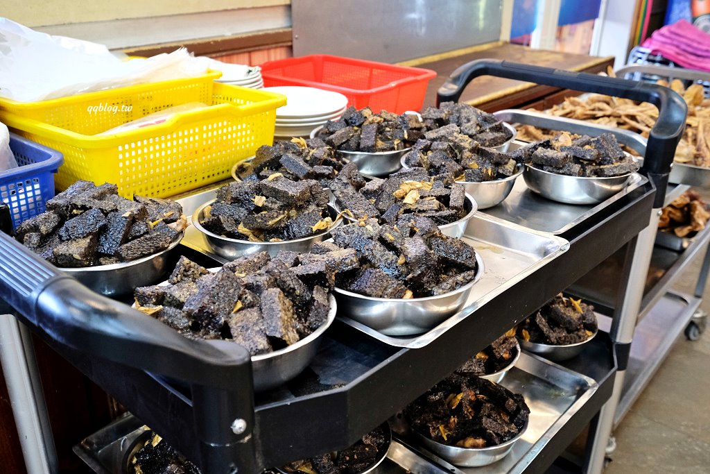 台中梧棲︱梧棲來來海鮮餐廳．海線超人氣海鮮餐廳，點餐一直送菜太大方 @QQ的懶骨頭
