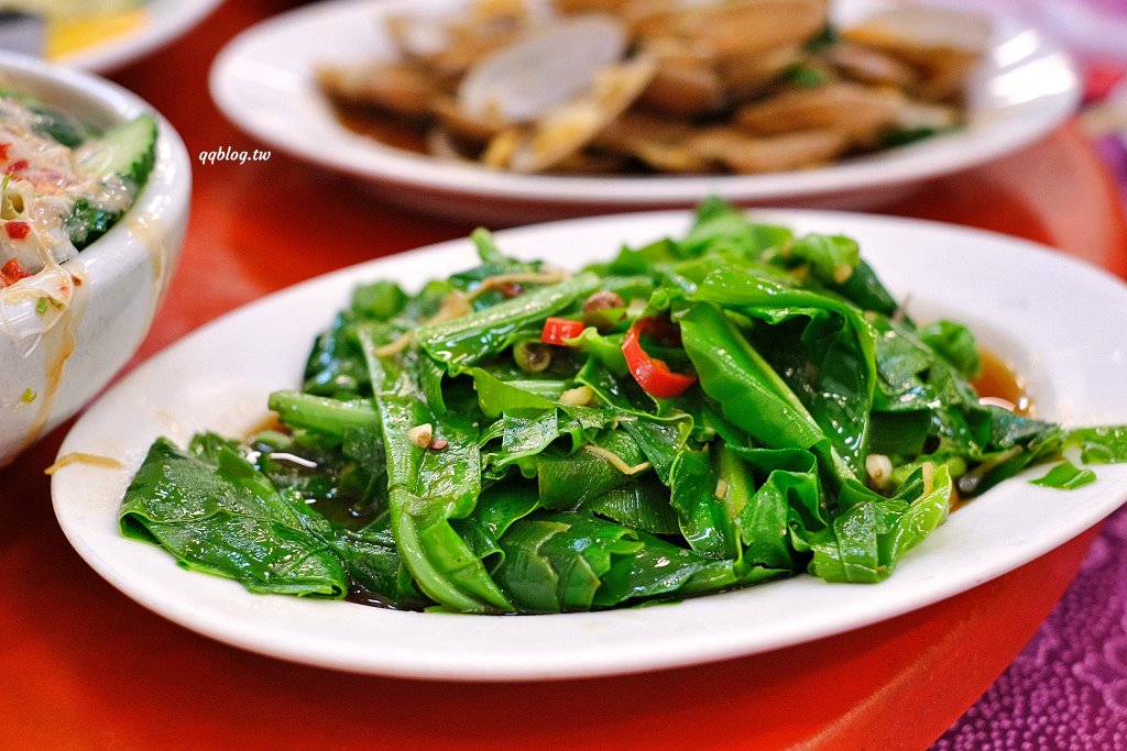 台中梧棲︱梧棲來來海鮮餐廳．海線超人氣海鮮餐廳，點餐一直送菜太大方 @QQ的懶骨頭