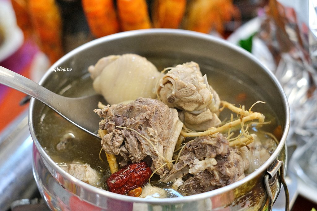 台中梧棲︱梧棲來來海鮮餐廳．海線超人氣海鮮餐廳，點餐一直送菜太大方 @QQ的懶骨頭