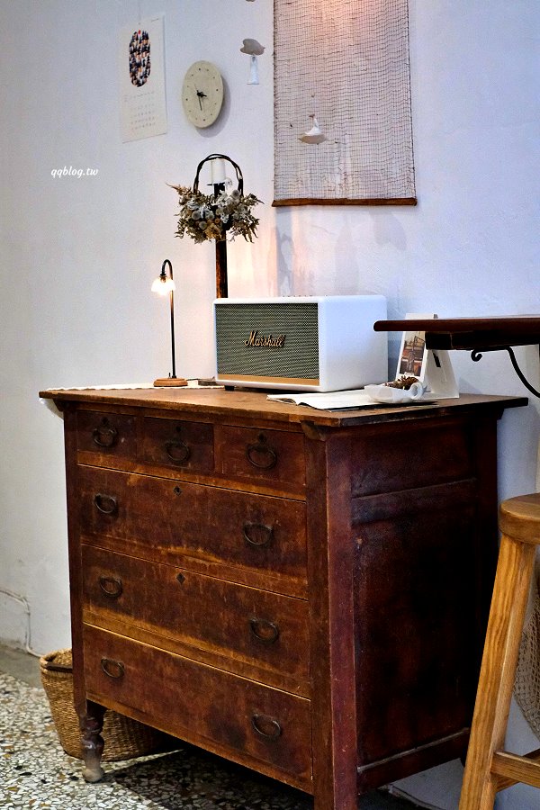 台中西屯︱來森もり．精誠商圈巷K弄裡的老宅甜點店，甜點有水準，還有萌萌的店貓麥芽坐陪 @QQ的懶骨頭