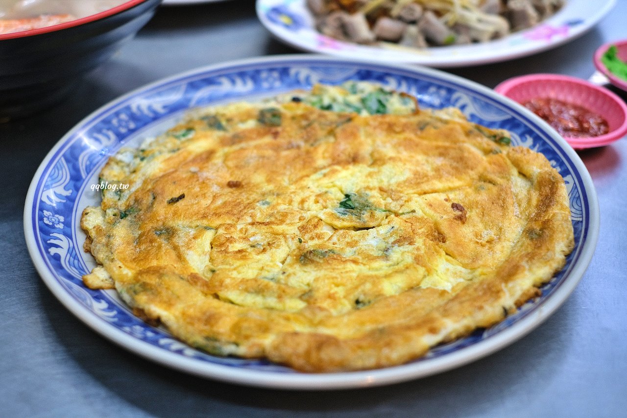 桃園中壢︱高雄海產粥．中壢夜市旁全天候營業小吃，營業到凌晨真的好適合夜貓子 @QQ的懶骨頭