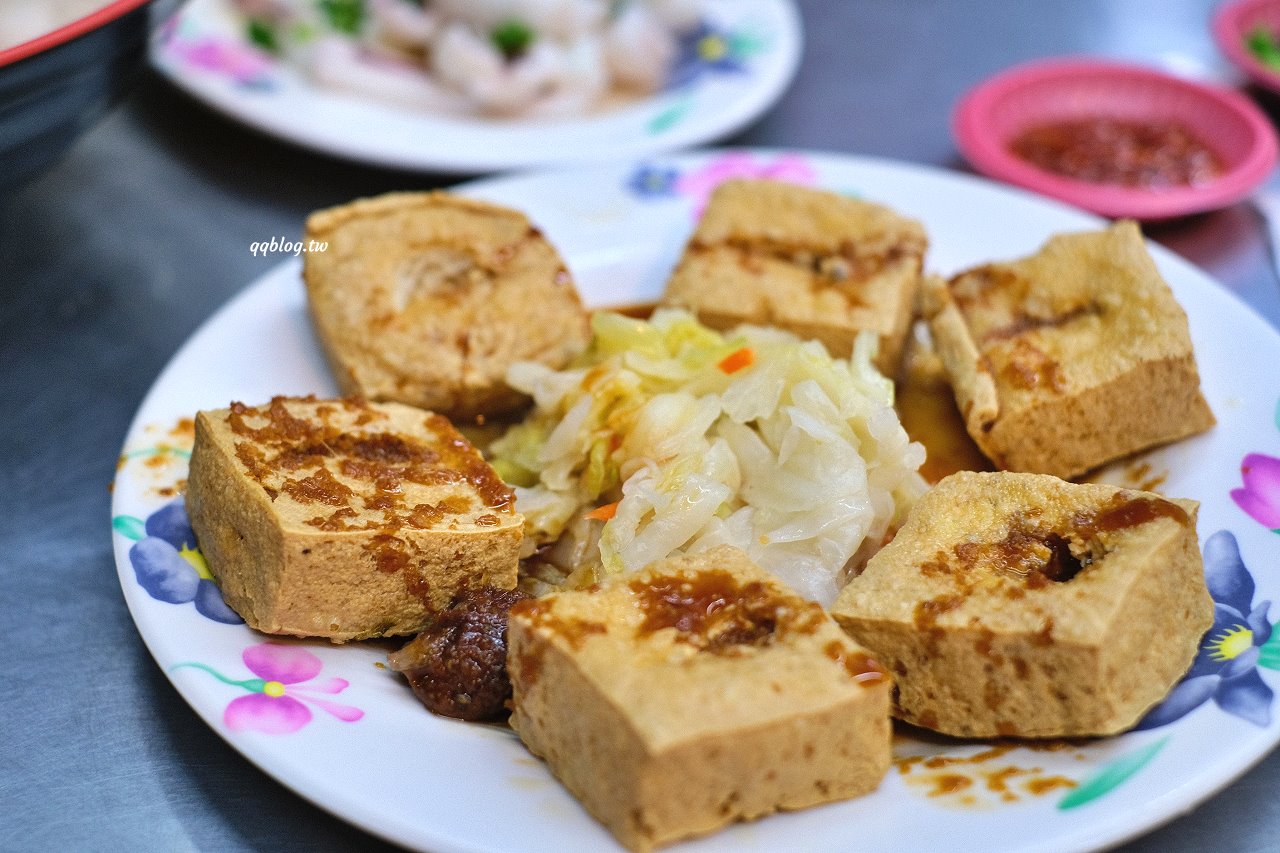 桃園中壢︱高雄海產粥．中壢夜市旁全天候營業小吃，營業到凌晨真的好適合夜貓子 @QQ的懶骨頭