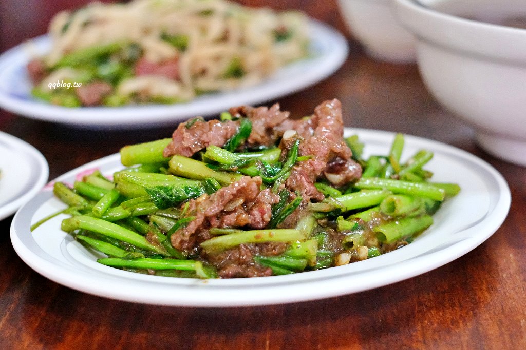 台南中西區︱府城牛肉湯．府前路營業到凌晨4:00牛肉湯，夜貓子有福了 @QQ的懶骨頭