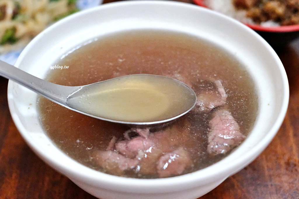 台南中西區︱府城牛肉湯．府前路營業到凌晨4:00牛肉湯，夜貓子有福了 @QQ的懶骨頭