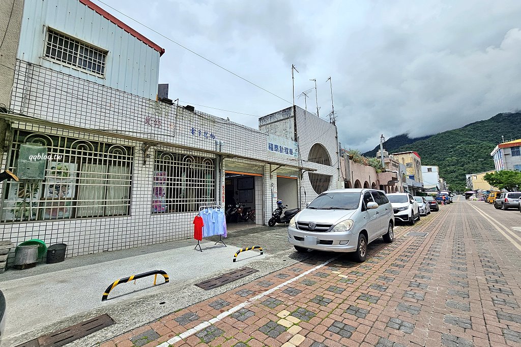 台東關山︱關山臭豆腐．市場裡營業超過40年的超人氣臭豆腐，外酥內軟口感好 @QQ的懶骨頭
