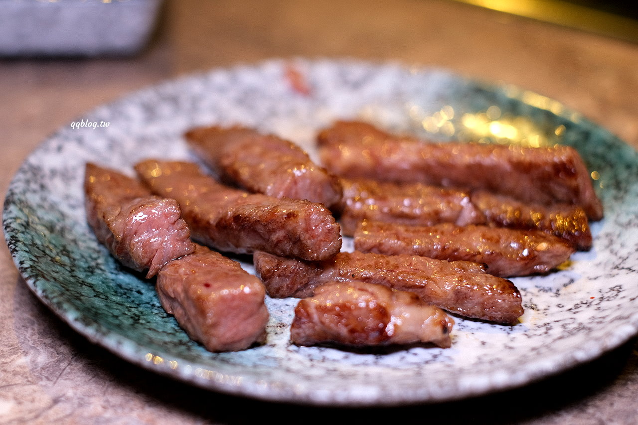 台中西區︱精誠壹山．精明商圈裡的老宅燒肉店，50年代復古氛圍中吃燒肉 @QQ的懶骨頭