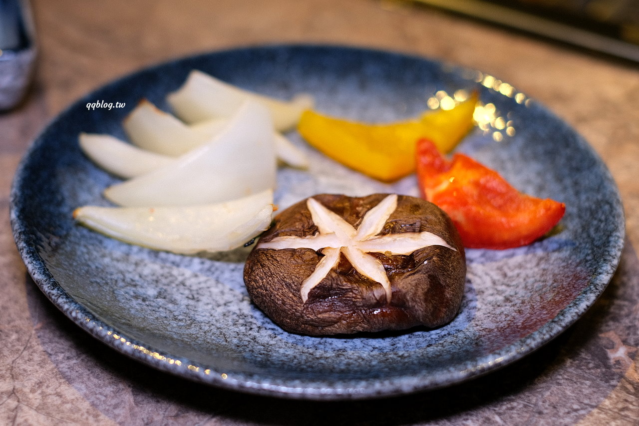 台中西區︱精誠壹山．精明商圈裡的老宅燒肉店，50年代復古氛圍中吃燒肉 @QQ的懶骨頭