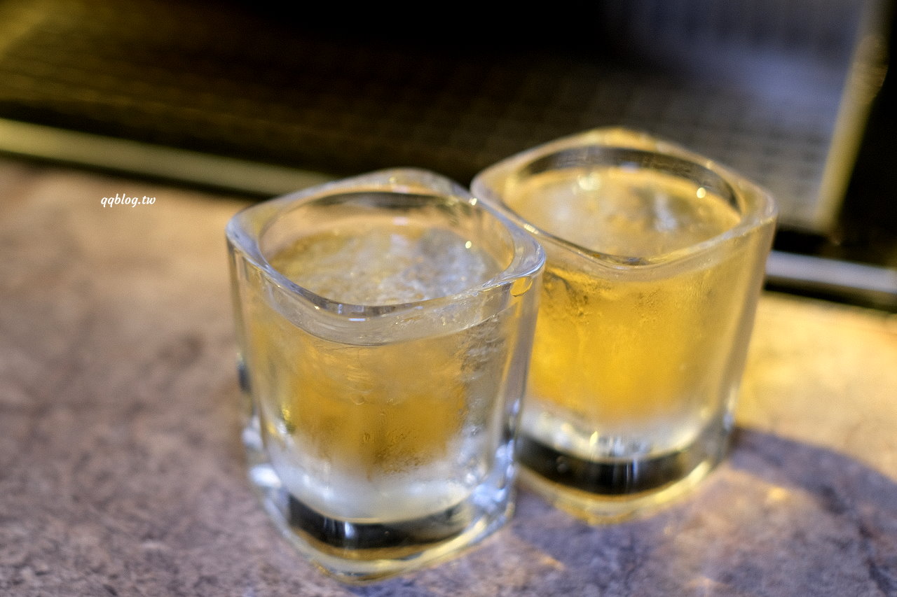 台中西區︱精誠壹山．精明商圈裡的老宅燒肉店，50年代復古氛圍中吃燒肉 @QQ的懶骨頭