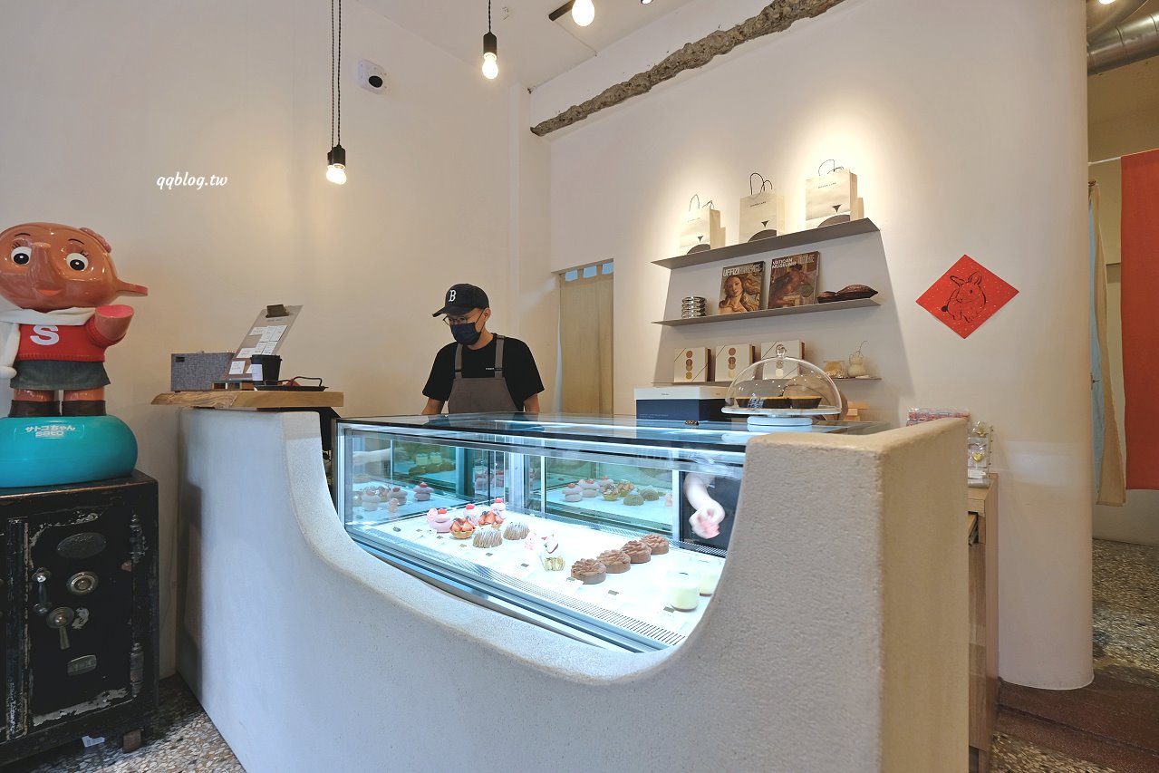 台中西區︱窩巷ᴴᴵᴰᴰᴱᴺ ᴸᴬᴺᴱ．文青風格老宅甜點，只可惜現在不開放內用了 @QQ的懶骨頭