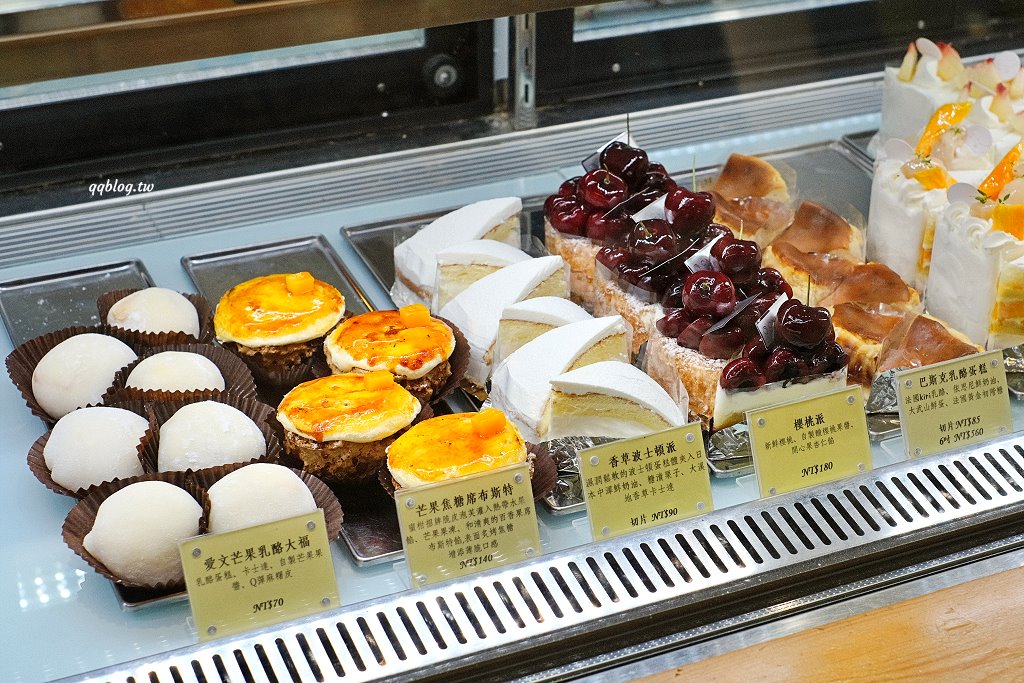 台中西區︱蜜柑法式甜點麵包．鹽可頌選擇性多，隨便一買都是一大袋 @QQ的懶骨頭