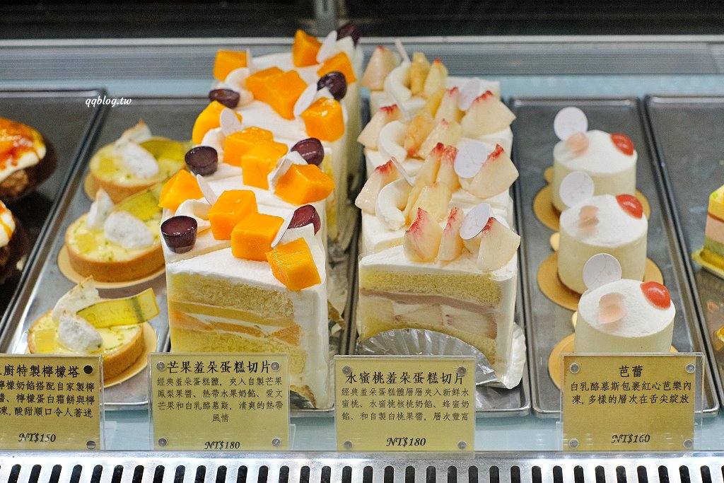 台中西區︱蜜柑法式甜點麵包．鹽可頌選擇性多，隨便一買都是一大袋 @QQ的懶骨頭