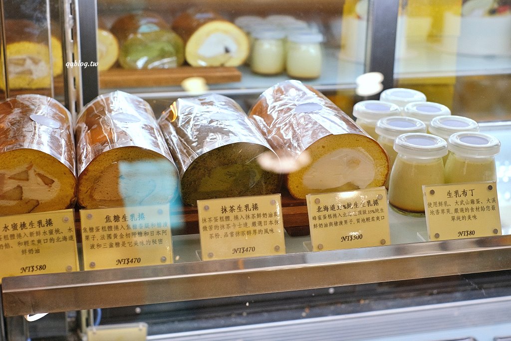 台中西區︱蜜柑法式甜點麵包．鹽可頌選擇性多，隨便一買都是一大袋 @QQ的懶骨頭