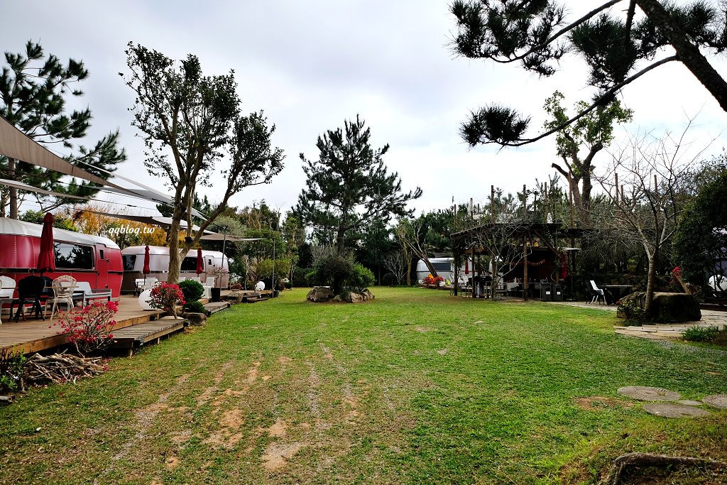 苗栗卓蘭︱寨酌然野奢庄園．苗栗五星級奢華露營區，Villa住宿享一泊二食，懶人露營超chill @QQ的懶骨頭