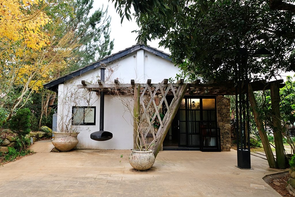 苗栗卓蘭︱寨酌然野奢庄園．苗栗五星級奢華露營區，Villa住宿享一泊二食，懶人露營超chill @QQ的懶骨頭