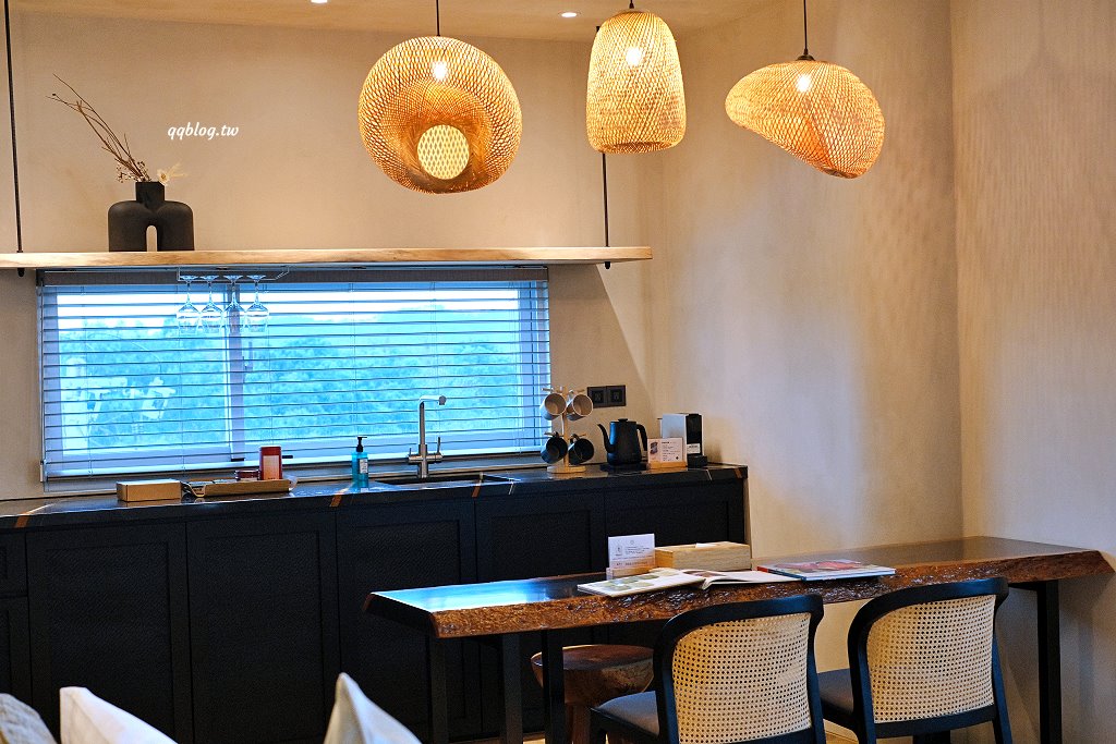 苗栗卓蘭︱寨酌然野奢庄園．苗栗五星級奢華露營區，Villa住宿享一泊二食，懶人露營超chill @QQ的懶骨頭