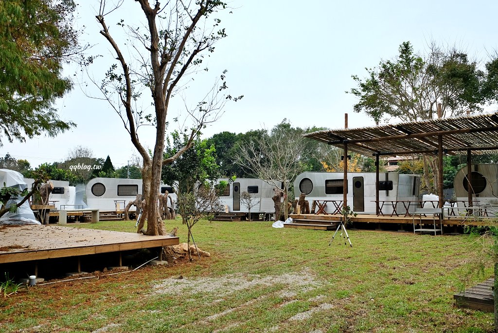 苗栗卓蘭︱寨酌然野奢庄園．苗栗五星級奢華露營區，Villa住宿享一泊二食，懶人露營超chill @QQ的懶骨頭