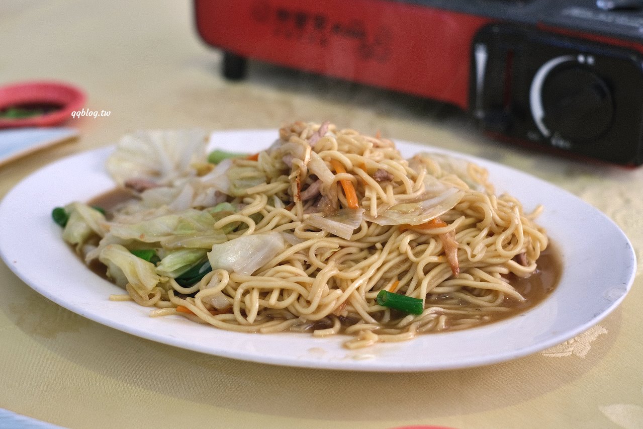 宜蘭蘇澳︱味珍活海鮮．點餐就送生魚片，白飯無限量供應 @QQ的懶骨頭