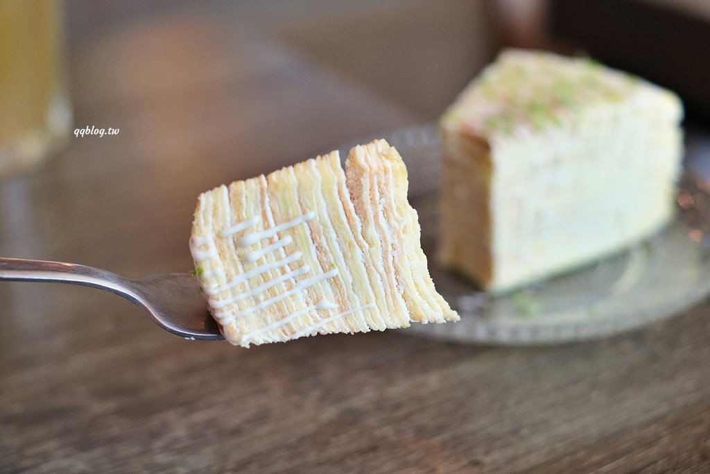 台中豐原︱咖啡葉店．酸咖啡專賣店，老闆人稱咖啡界葉教授，有著好喝的咖啡和乳酪蛋糕，溫馨小巧有溫度 @QQ的懶骨頭