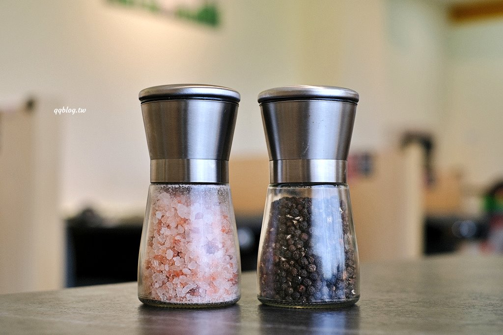 南投草屯︱唯真燒肉．稻田間，融合泰式元素的日式燒肉餐廳 @QQ的懶骨頭