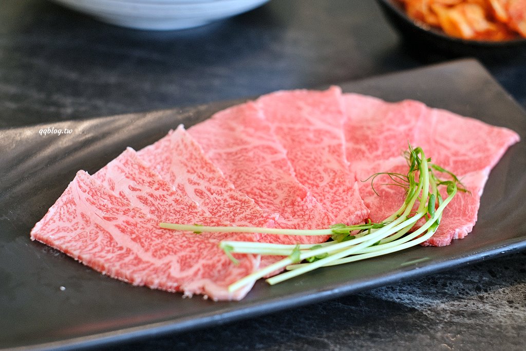 南投草屯︱唯真燒肉．稻田間，融合泰式元素的日式燒肉餐廳 @QQ的懶骨頭