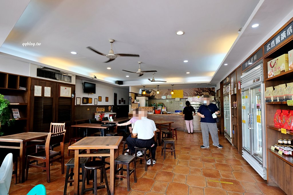 嘉義民雄︱羅記民雄肉包．經過民雄就想來一顆包子，現在已經沒有24小時營業了 @QQ的懶骨頭