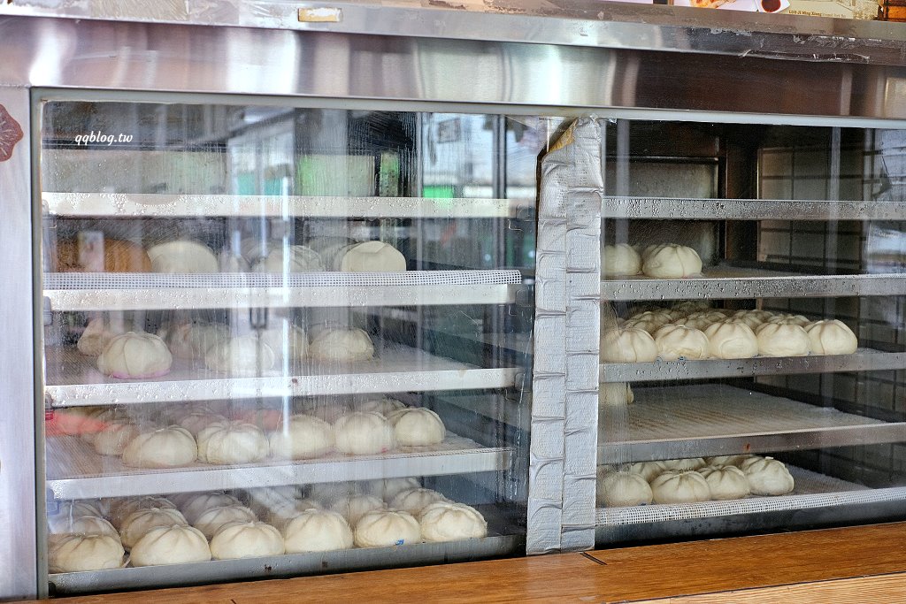 嘉義民雄︱羅記民雄肉包．經過民雄就想來一顆包子，現在已經沒有24小時營業了 @QQ的懶骨頭