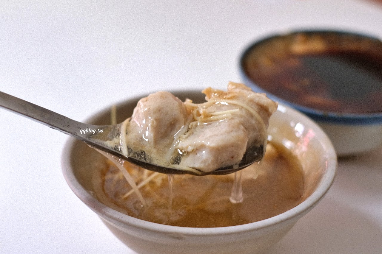 台南中西區︱一味品碗粿 魚羹．永樂市場內在地人推薦老字號碗粿，碗粿+魚羹來一套就對了，國華街美食薦 @QQ的懶骨頭