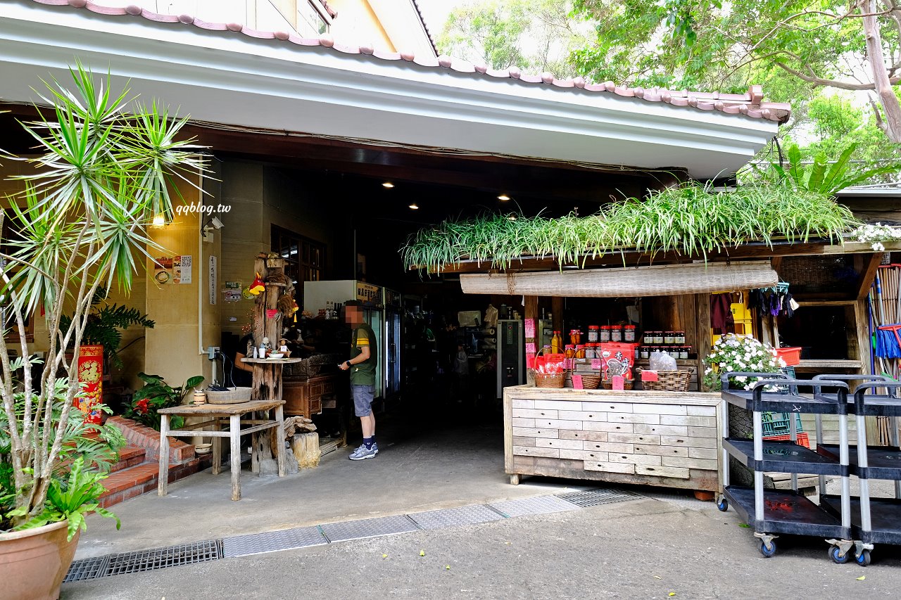台中石岡︱仙塘跡農園餐廳．半山腰上的景觀農家餐廳，燜鴨、香煎豬肝招牌必點，品嚐客家菜的古早味料理 @QQ的懶骨頭