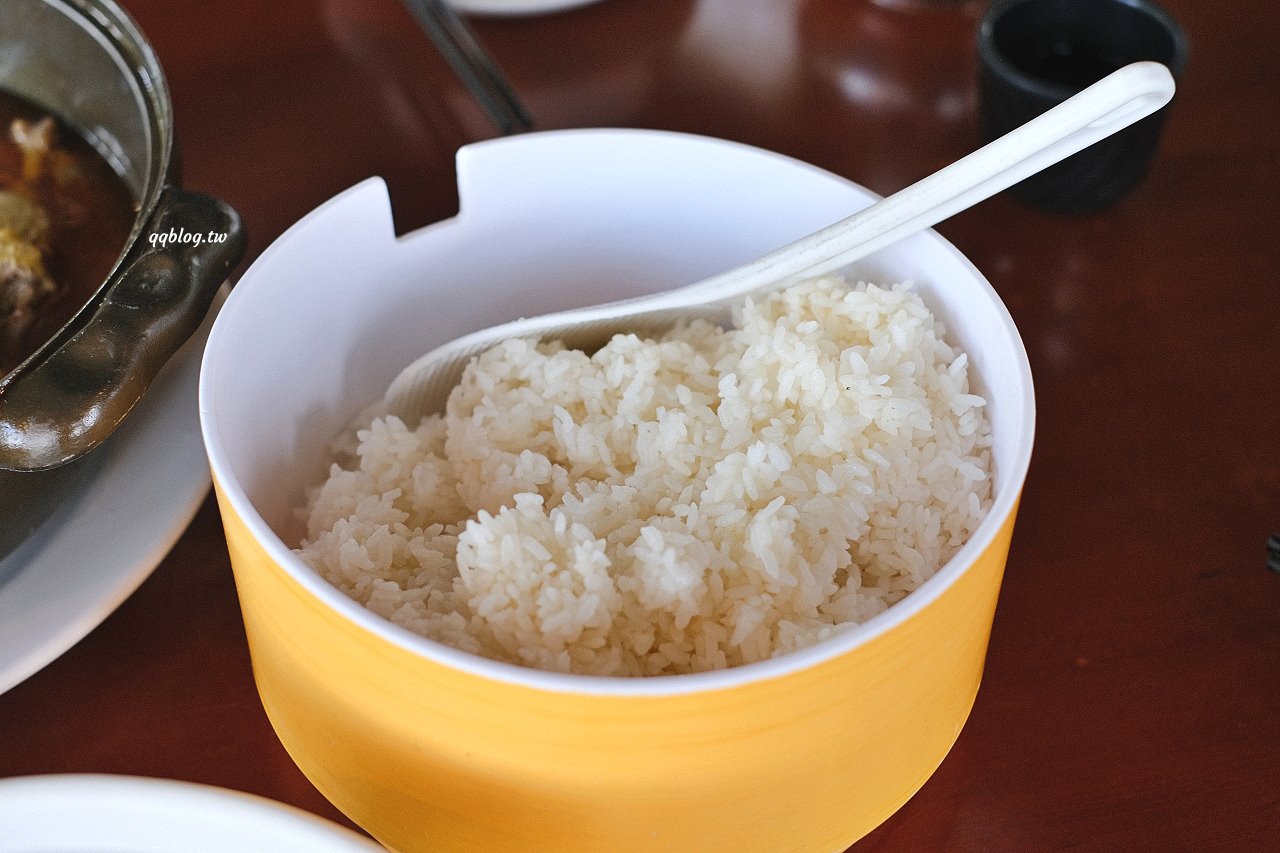 台中石岡︱仙塘跡農園餐廳．半山腰上的景觀農家餐廳，燜鴨、香煎豬肝招牌必點，品嚐客家菜的古早味料理 @QQ的懶骨頭