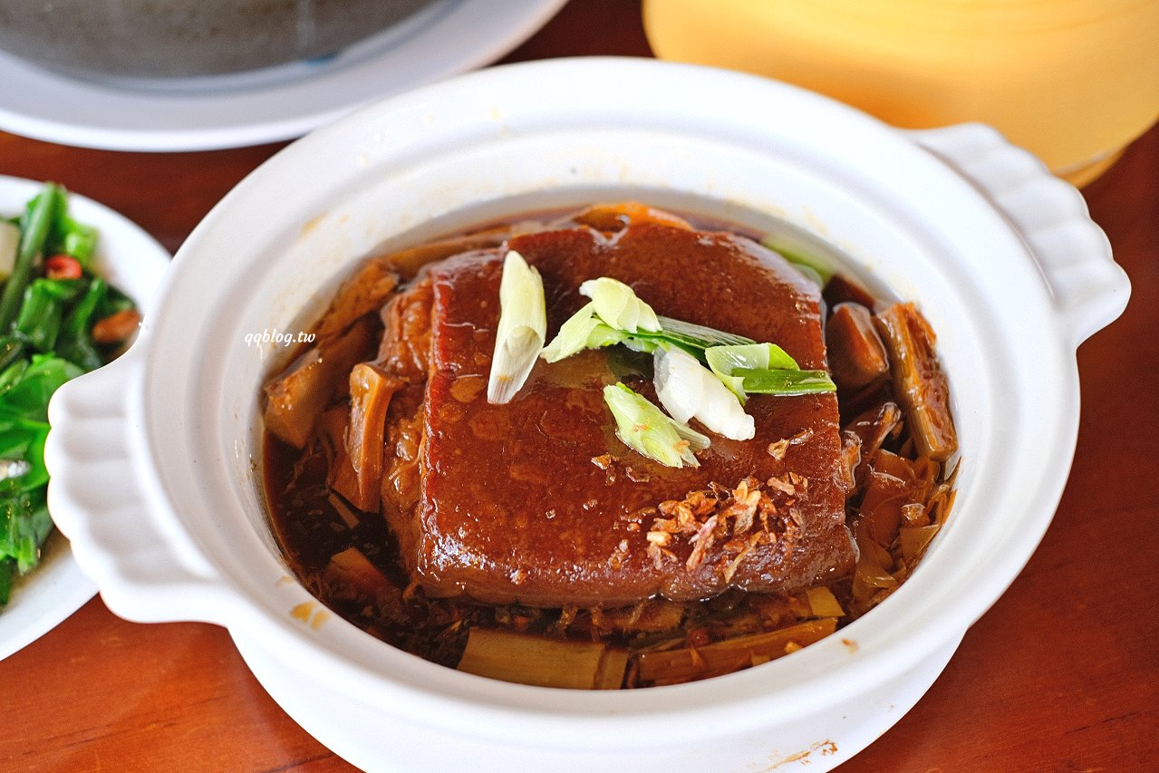 台中石岡︱仙塘跡農園餐廳．半山腰上的景觀農家餐廳，燜鴨、香煎豬肝招牌必點，品嚐客家菜的古早味料理 @QQ的懶骨頭