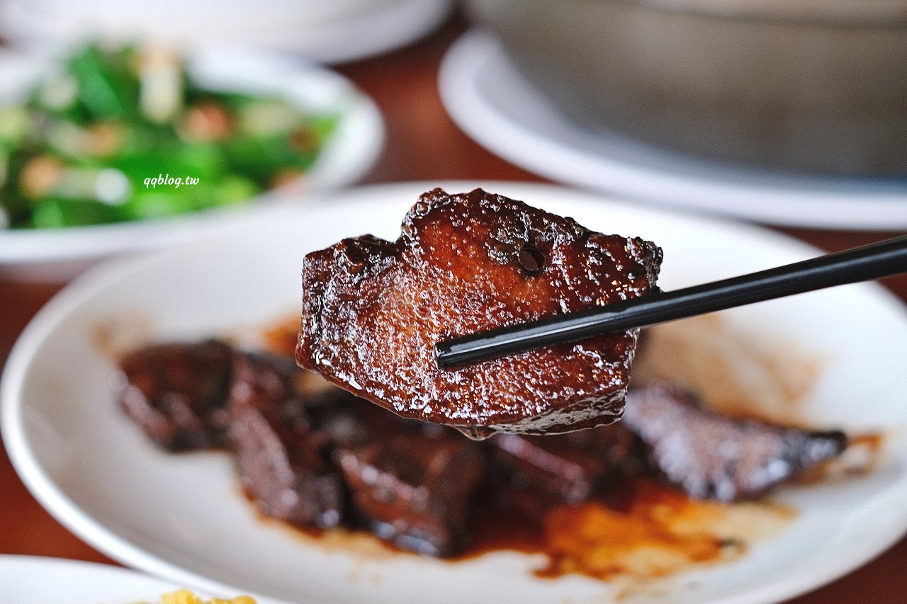 台中石岡︱仙塘跡農園餐廳．半山腰上的景觀農家餐廳，燜鴨、香煎豬肝招牌必點，品嚐客家菜的古早味料理 @QQ的懶骨頭