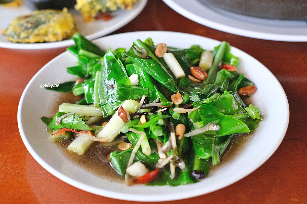 台中石岡︱仙塘跡農園餐廳．半山腰上的景觀農家餐廳，燜鴨、香煎豬肝招牌必點，品嚐客家菜的古早味料理 @QQ的懶骨頭